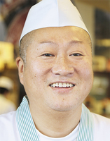 グローバル寿司チャレンジ2015優勝 地引 淳.jpg