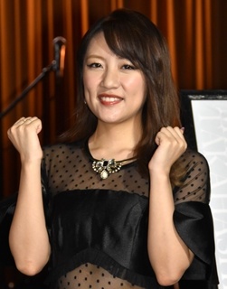 地元・八王子でカウントダウンライブを行う高橋みなみ.jpg