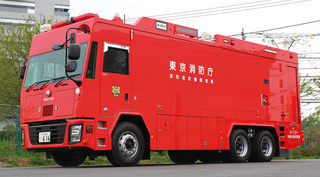 特殊災害対策車 大型.jpg