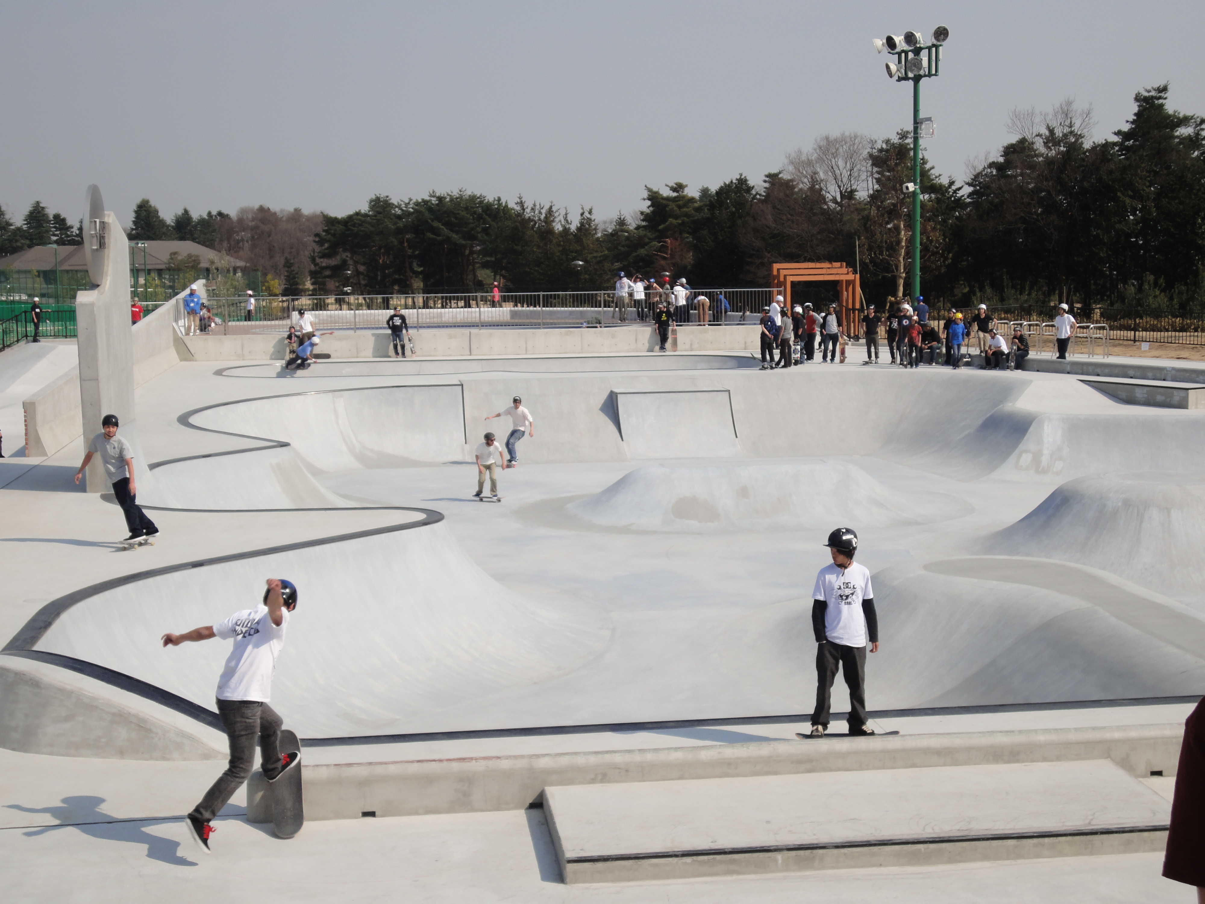 戸吹スポーツ公園オープン 目玉は日本最大のスケートパーク We Love Hachioji 八王子ナビ